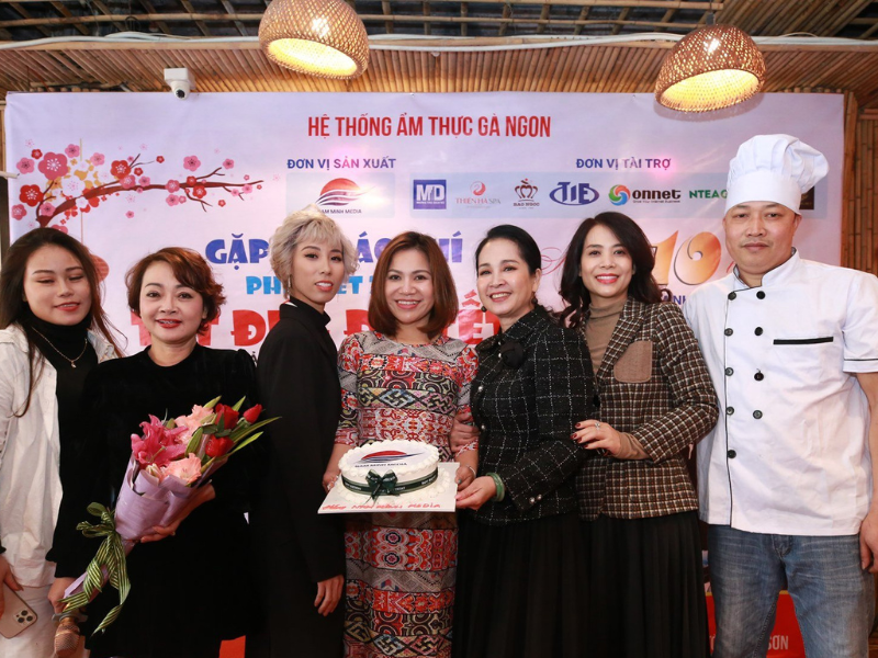 Những bữa tiệc kỷ niệm được tổ chức tại nhà hàng Gà Ngon